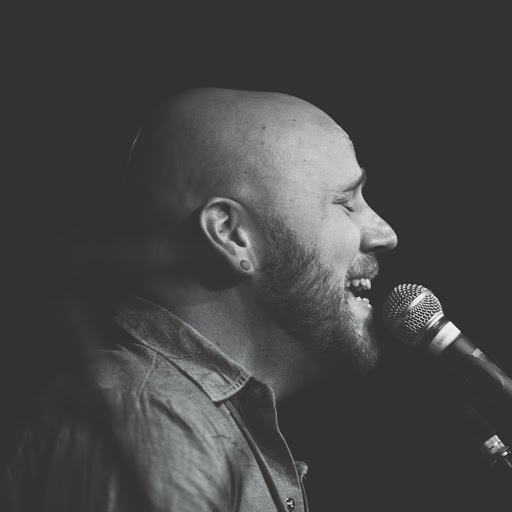 Brian Dexter Photo 10