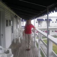 Debbie Farnsworth Photo 6