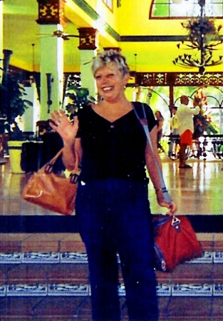 Marilyn Pratt Photo 17