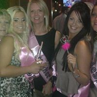 Debbie Durrant Photo 7
