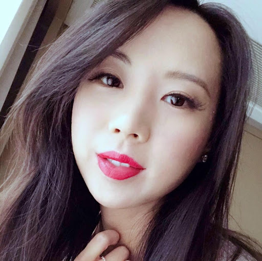Emily Mao Photo 16