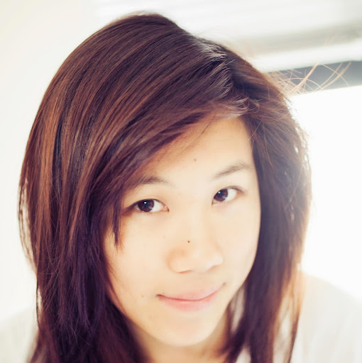 Christine Gee Photo 23