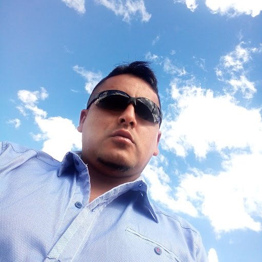 Miguel Guzman Photo 37