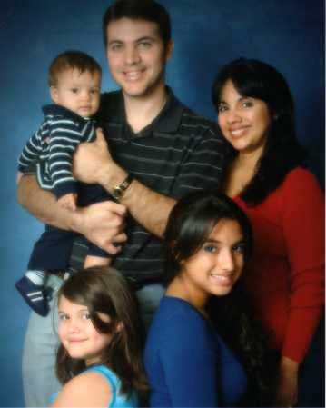 Maria Rios Photo 42