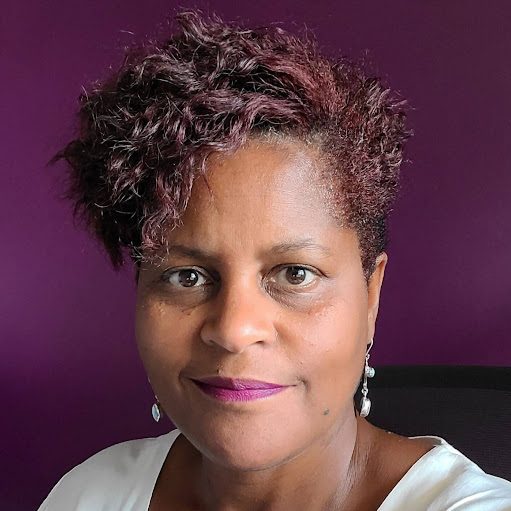 Monica Dillingham Photo 10