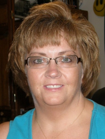Vicky Lowe Photo 20