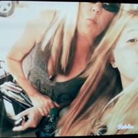 Michelle Hinton Photo 27