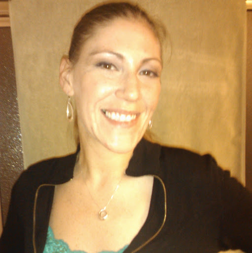 Nicole Gilbert Photo 31
