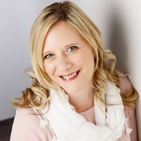 Suzanne Daniels Photo 38