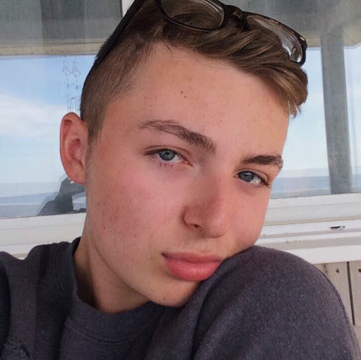 Austin Reid Photo 10