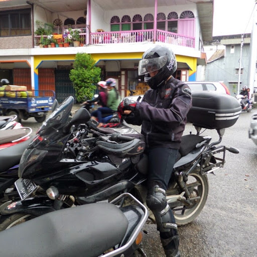 Dedi Mulyana Photo 15