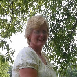 Debbie Richard Photo 21