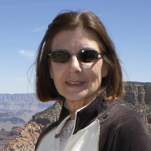 Patricia Reynolds Photo 20