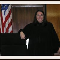 Julie Lynch Photo 33