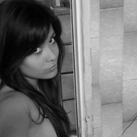 Deborah Oliveira Photo 24