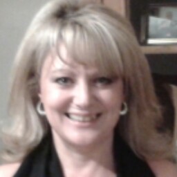 Michele Foote Photo 16