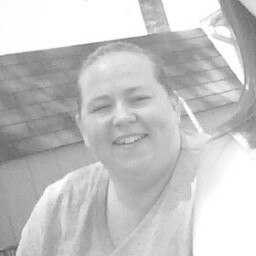 Shelly Springer Photo 29