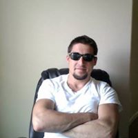 Elliot Russell Photo 25