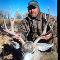 Erick Robbins Photo 16