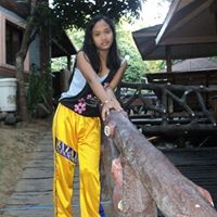 Julia Dulay Photo 1
