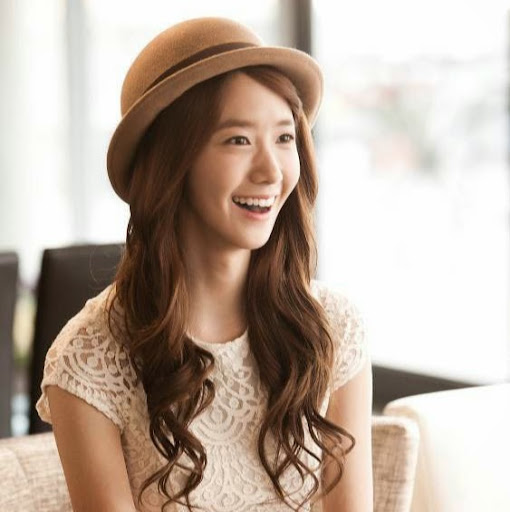 Jenny Yau Photo 17