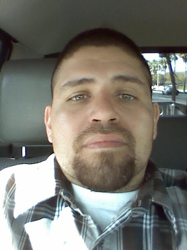 Gilbert Tovar Photo 9
