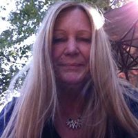 Pam Plummer Photo 16