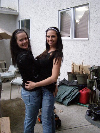 Nicole Cooper Photo 22