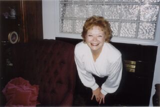 Lynn Sharp Photo 28