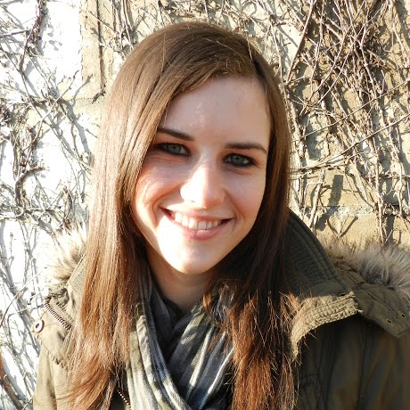 Heidi Hutchinson Photo 7