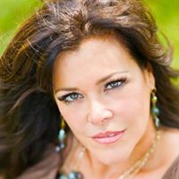 Christine Watkins Photo 38