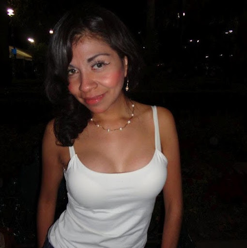 Sandra Gonzalez Photo 15