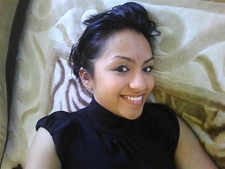 Laura Gutierrez Photo 2