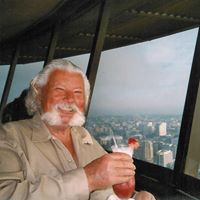 Kenneth Whittaker Photo 19