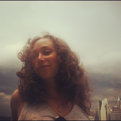 Rachael Abrams Photo 7