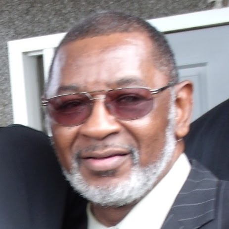 Lester Singleton Photo 18
