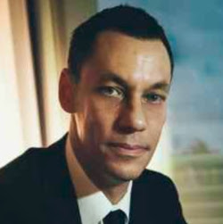 Ronald Hall Photo 12