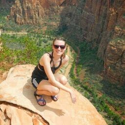 Allyson Cook Photo 8