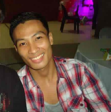 Dennis Rivas Photo 10