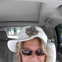 Michelle Mcmichael Photo 6