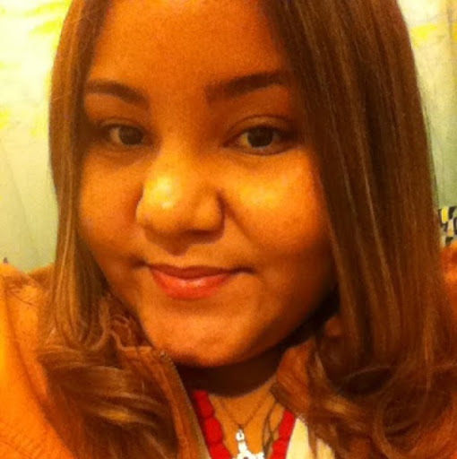 Carol Maldonado Photo 11