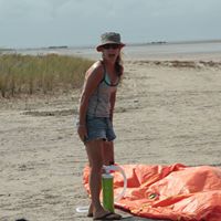 Jennifer Bisset Photo 8