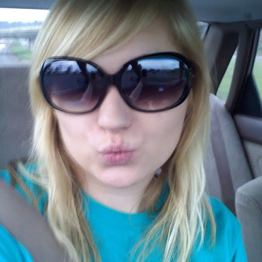 Brittany Gibson Photo 15