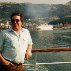 Kenneth Latham Photo 4
