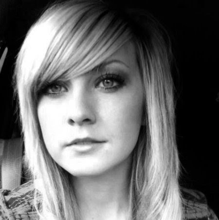 Ellen Logan Photo 33