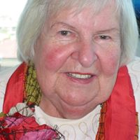 Elizabeth Holmberg Photo 13