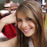 Rose Cartwright Photo 17
