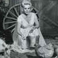 Lisa Douglas Photo 40