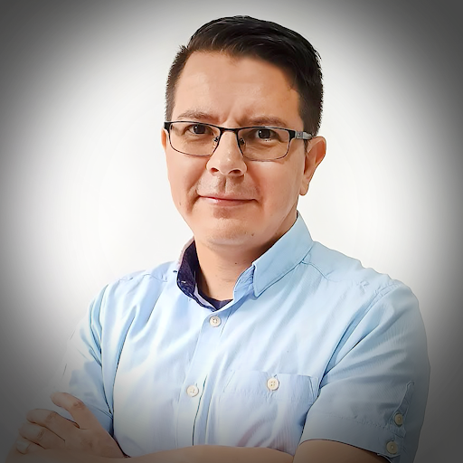 Eduardo Molina Photo 30
