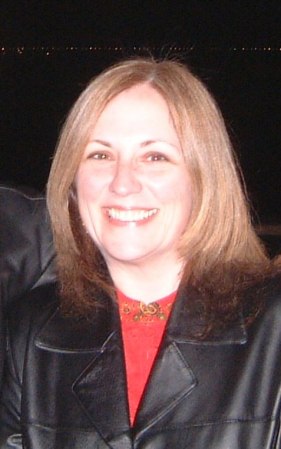 Jennifer Hays Photo 9
